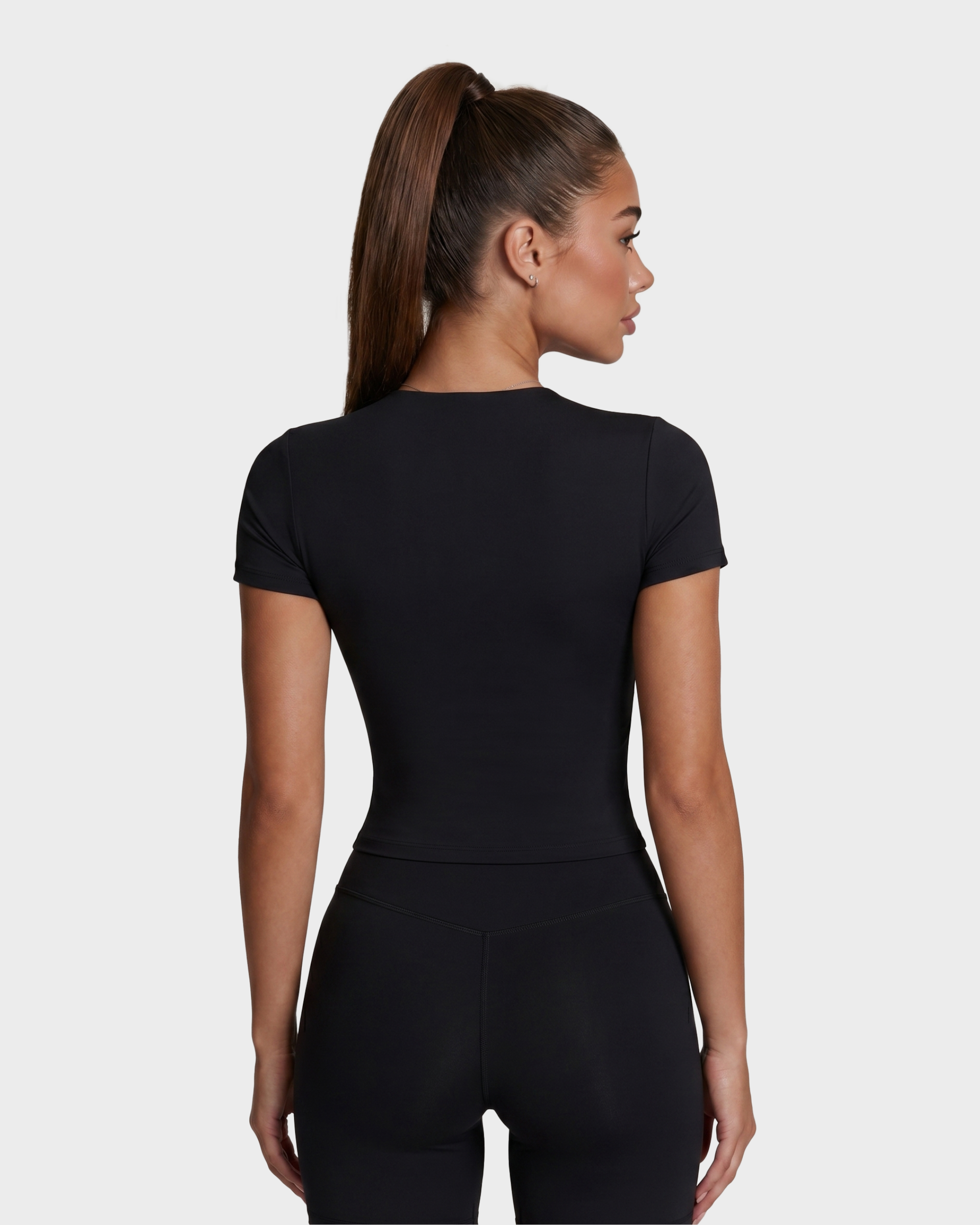 Amelie Tee