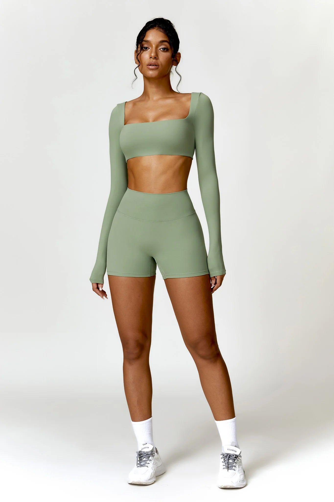 Chelsea Long Sleeve Crop Top