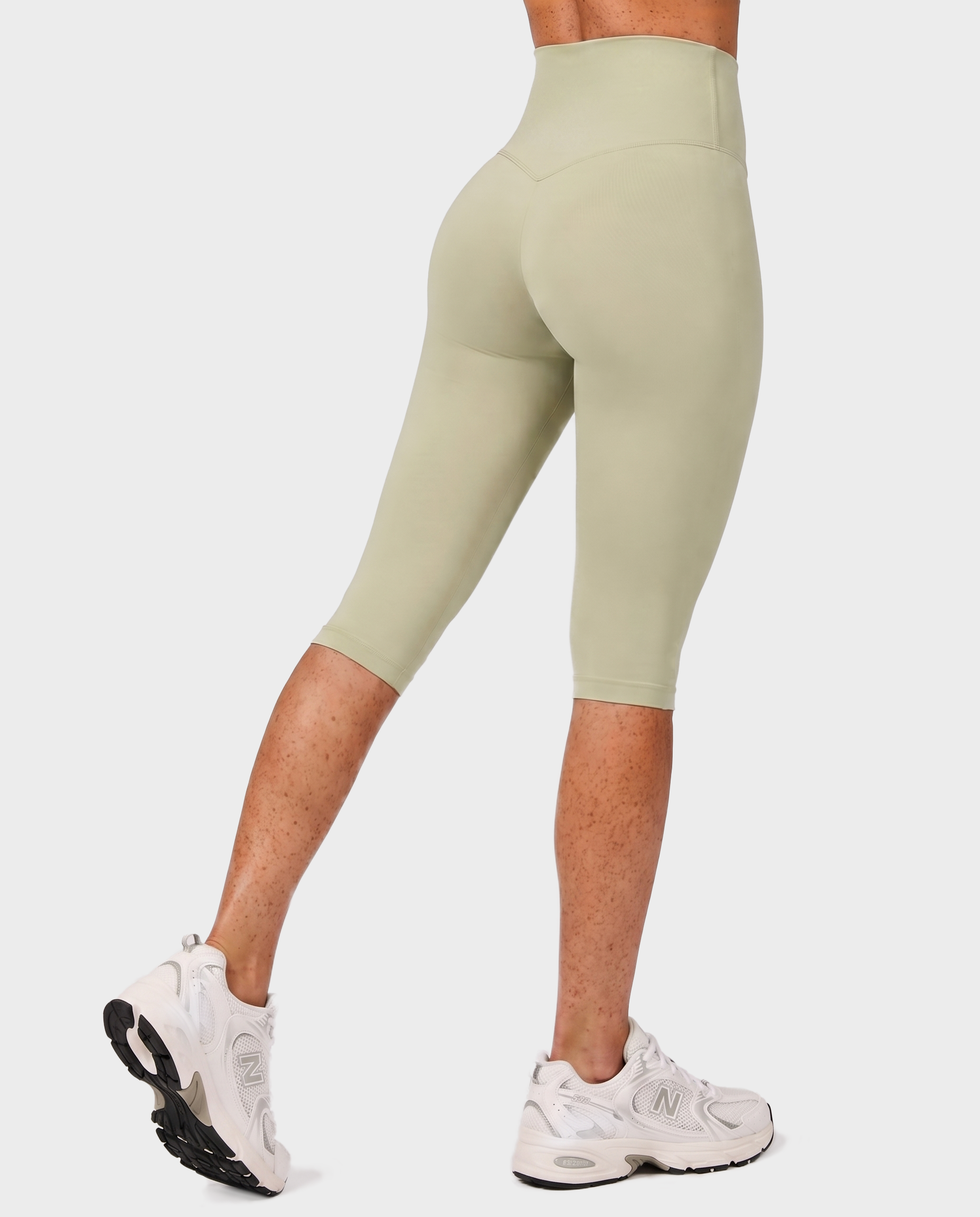 Amelie Capri Leggings