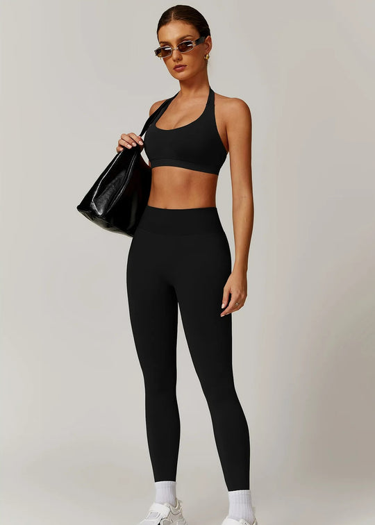 Black Sports Bra Frontside#color_black