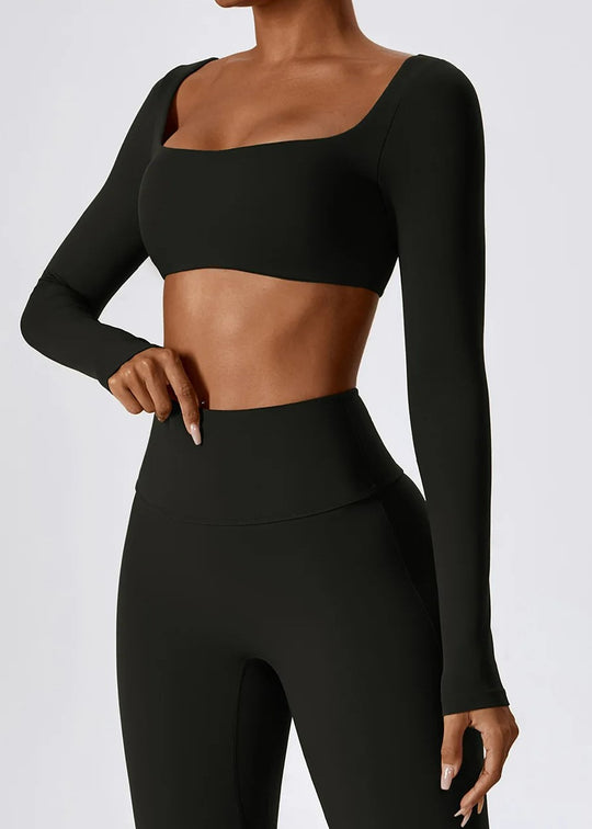 Black Long Sleeve Crop Top Sideview#color_black