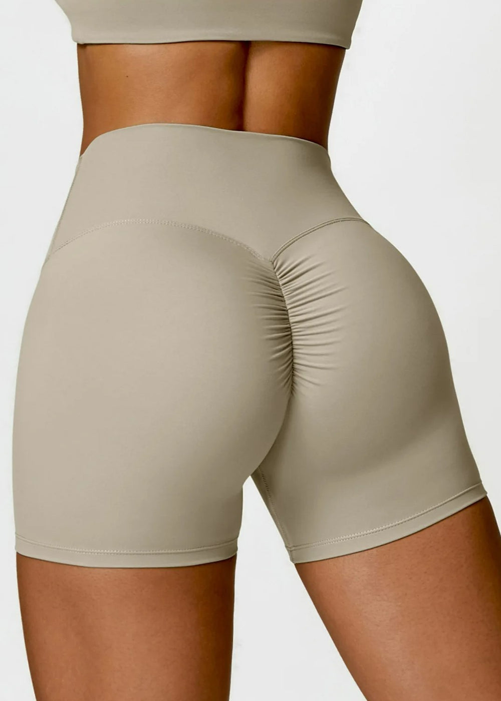 Beige Shorts Backside#color_sand