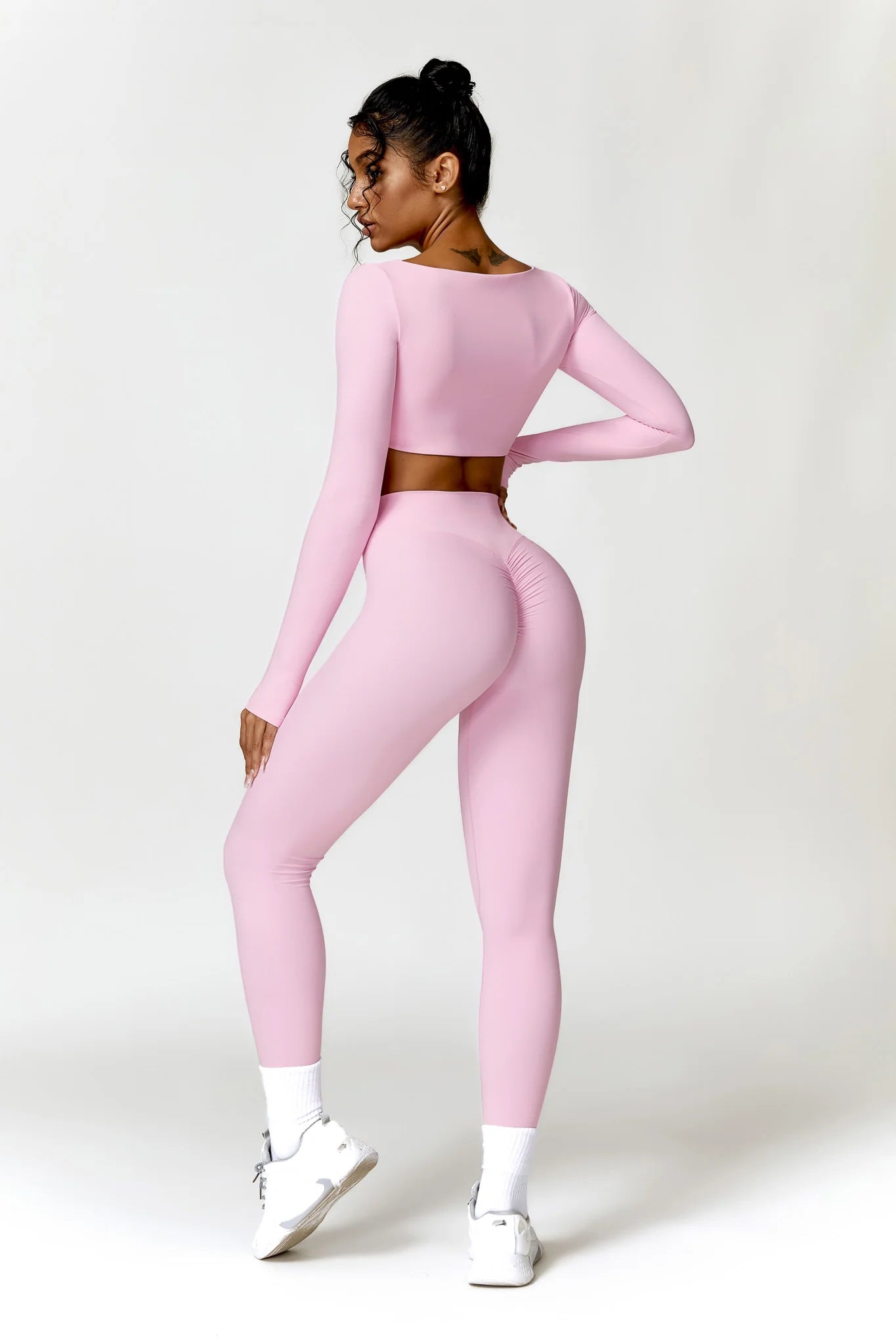 Chelsea Long Sleeve Crop Top