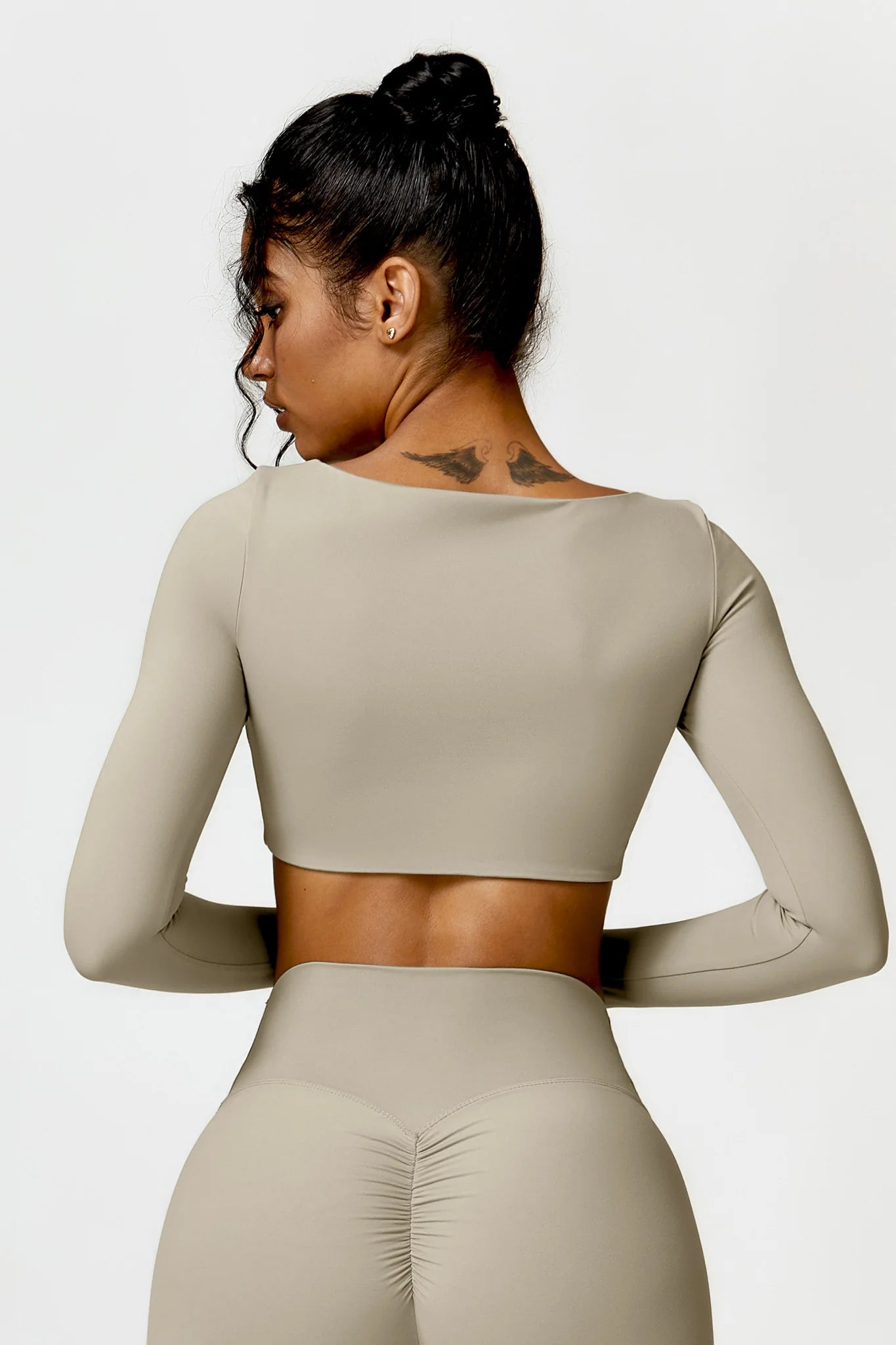 Chelsea Long Sleeve Crop Top