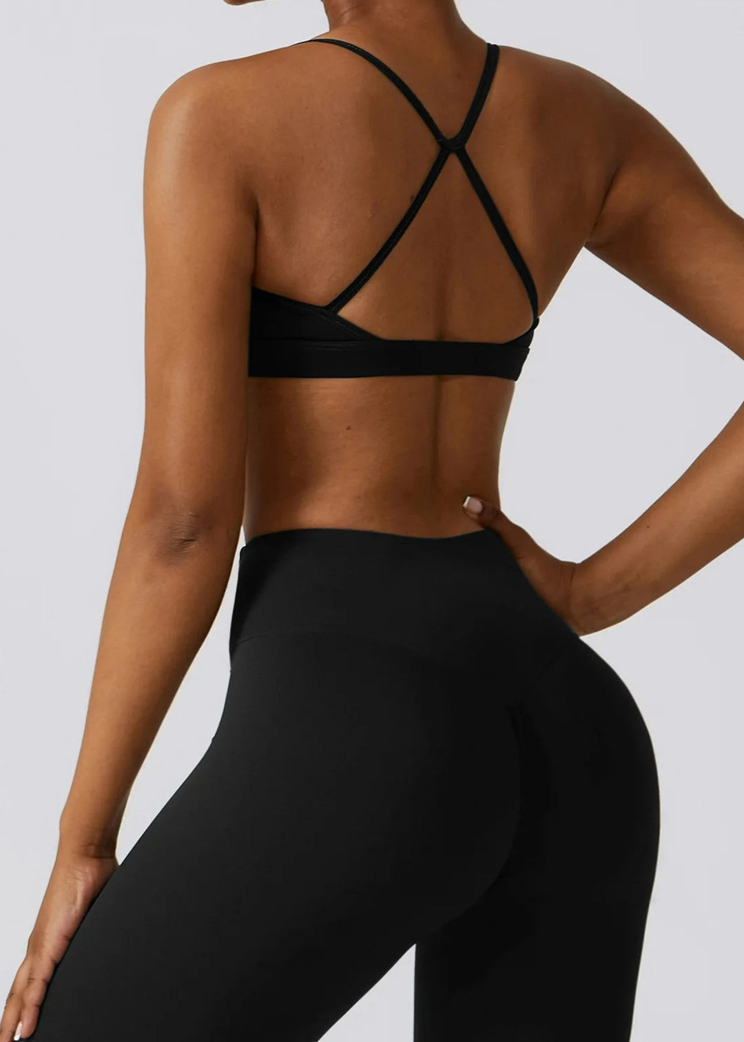 Black Sports Bra Backside#color_black