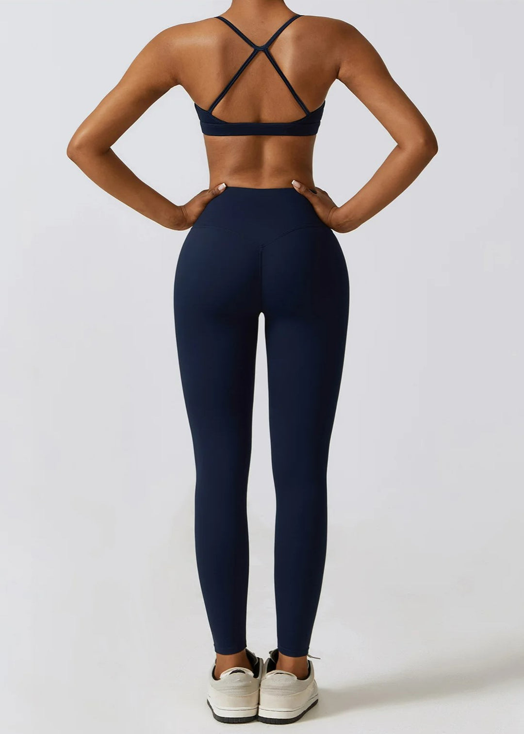 Blue Sports Bra Backside#color_navy