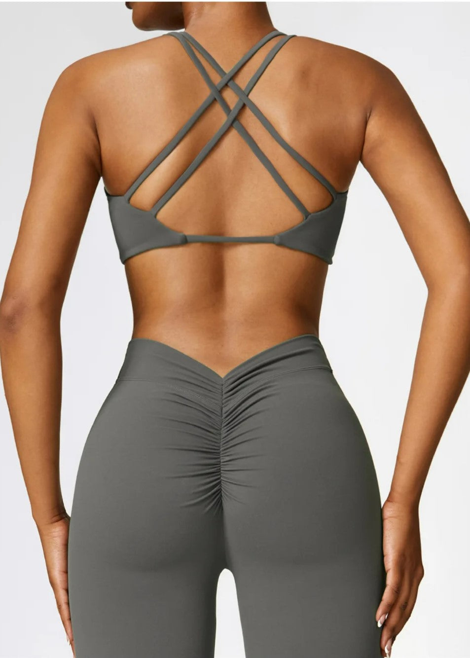 Gray Sports Bra Backside#color_graphite